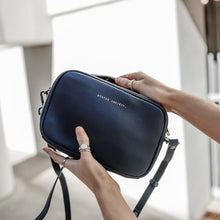 Load image into Gallery viewer, PLUNDER - navy blue