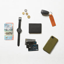 Load image into Gallery viewer, HUNTER AND FOX iPHONE CASE - khaki