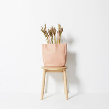 Load image into Gallery viewer, APPOINTED - pink
