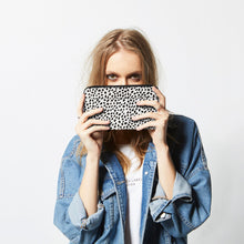 Load image into Gallery viewer, DELILAH - wild cat
