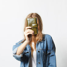 Load image into Gallery viewer, OUTSIDER - khaki
